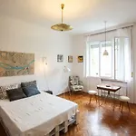 Bright Lights, Big Appartement Budapest